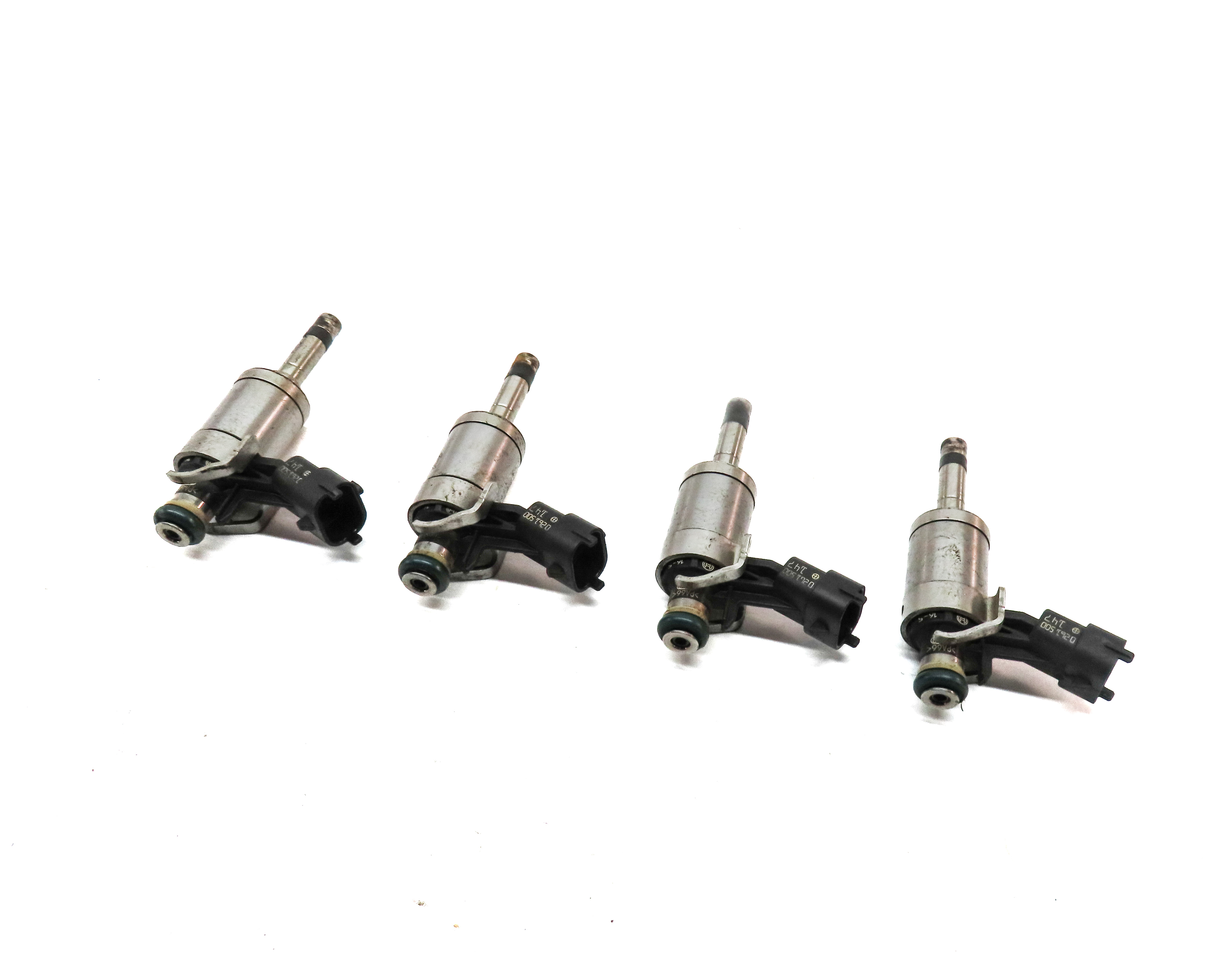 12-17 LR2 DISCOVERY SPORT RANGE ROVER EVOQUE (L538 L550) 2.0L FUEL INJECTOR SET4 — exact item pictured